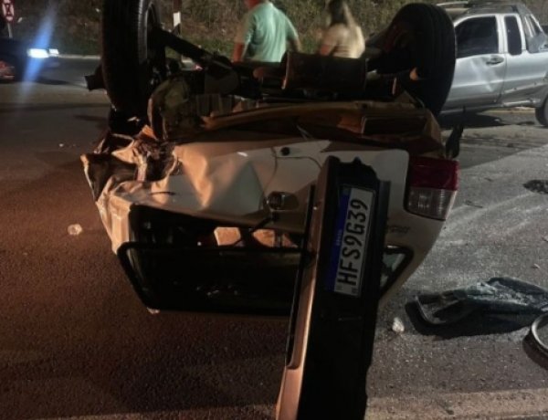 Colisão na MG-050: duas pessoas feridas, incluindo criança, após acidente em São Sebastião do Oeste