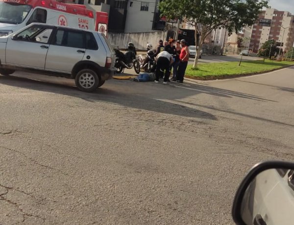 Colisão entre carro e moto na Jove Soares deixa motociclista ferido