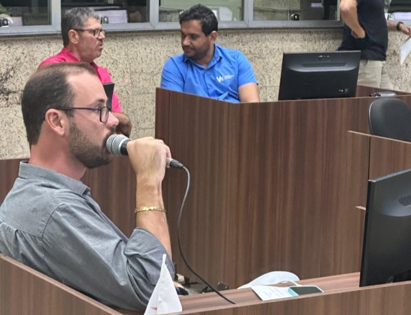 REGULAMENTAÇÃO - Vereador pede  regularização do transporte por aplicativo