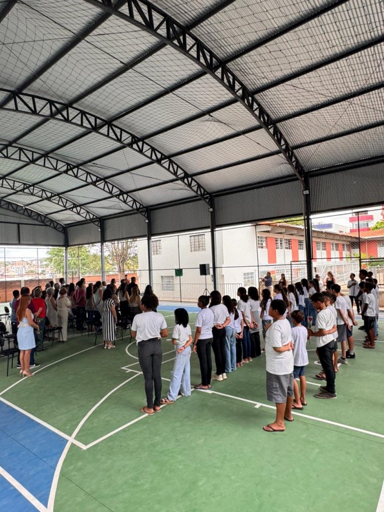 Nova quadra poliesportiva inaugurada em Itaúna homenageia educadora Magda Venâncio