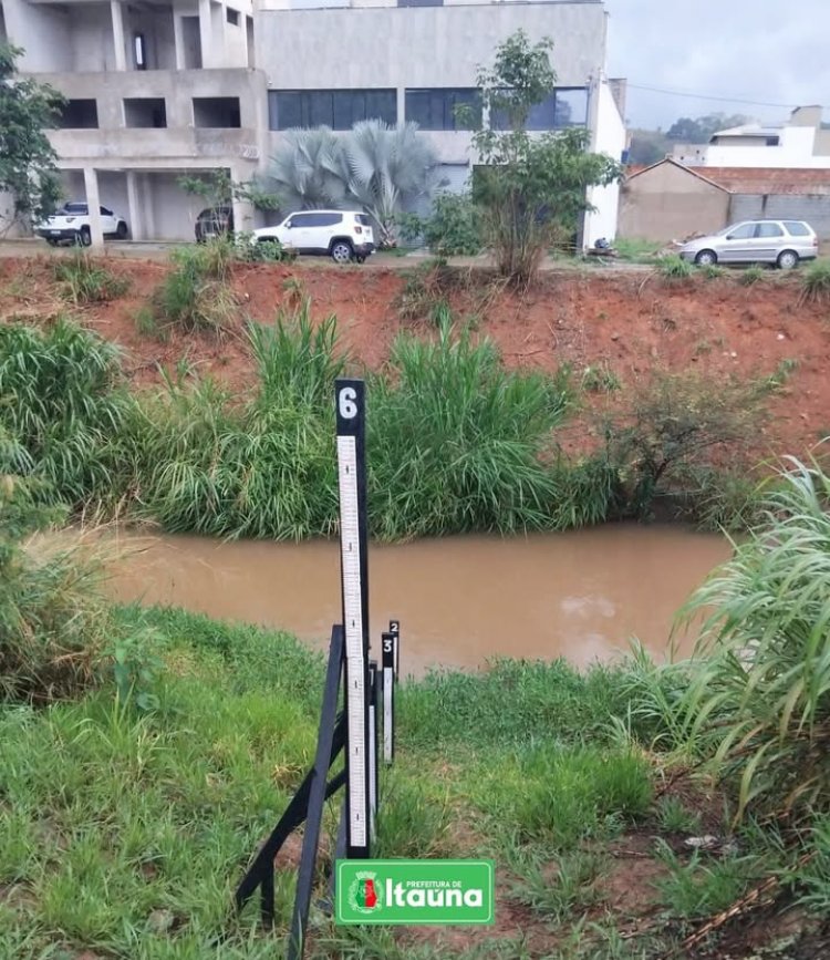 Monitoramento preventivo da  Defesa Civil de Itaúna acompanha nível do rio São João