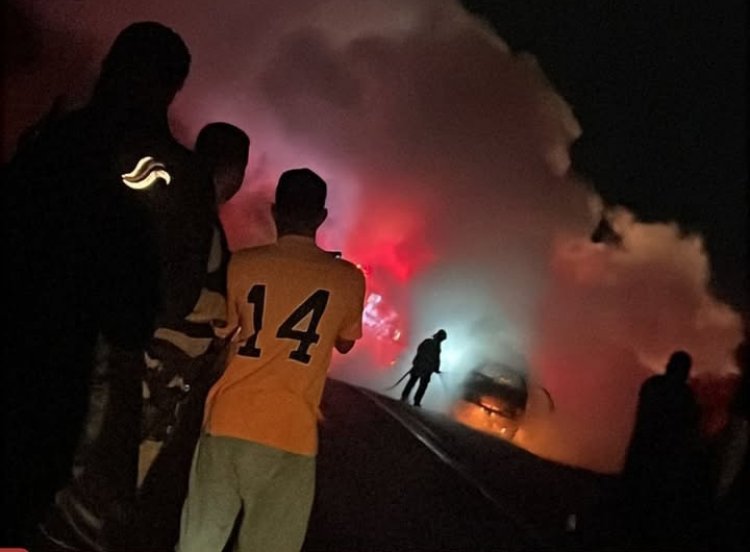 Veículo pega fogo entre Carmo do Cajuru e Divinópolis