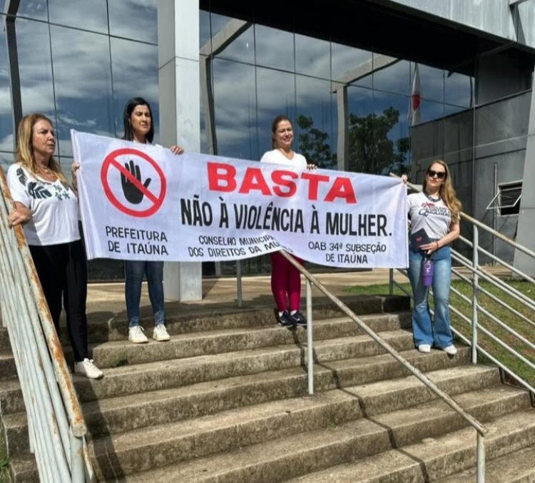 Itaúna unida em caminhada pela paz e não violência contra a mulher