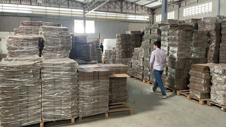 ATIVIDADE ILEGAL - Receita desmonta fábrica clandestina em Nova Serrana