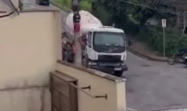 A VOZ DO POVO - Irresponsabilidade e risco de acidentes