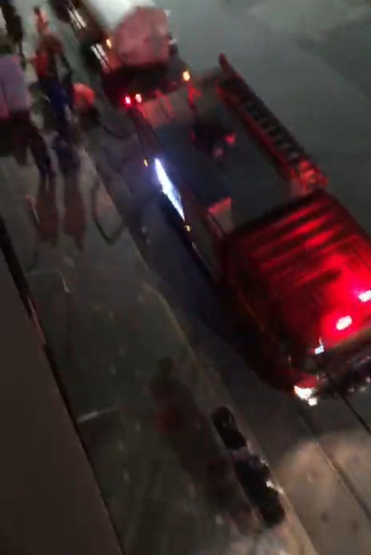 Casa pega fogo no bairro Nogueira Machado