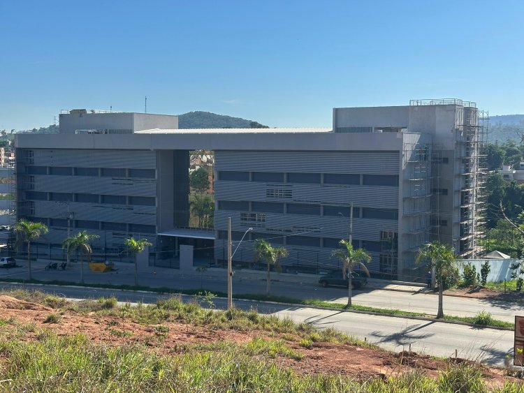 Novo Fórum de Itaúna já está mais de 90% concluído