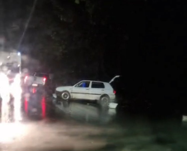 Acidente envolve três veículos na MG-431, entre Itaúna e Itatiaiuçu