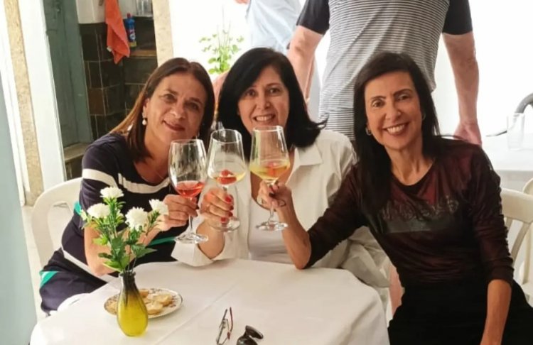 Coluna Chique - Por Mário Debique