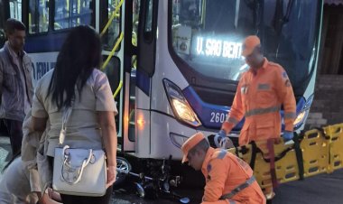 Colisão entre ônibus e moto deixa ferido no bairro Santanense nesta sexta