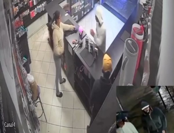 Dupla assalta loja de celulares na Avenida Jove Soares, em Itaúna