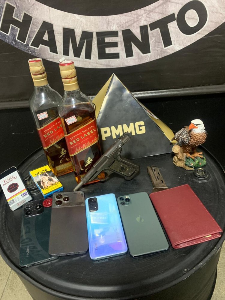 ROUBO À MÃO ARMADA - Trio agiu em Bicas e foi preso em Itaúna