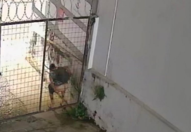 Flagrante de falta de higiene e educação importuna moradores na Rua Josias Machado