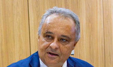 AUTORIZAÇÃO - Prefeito envia projetos para obras de impacto em Itaúna