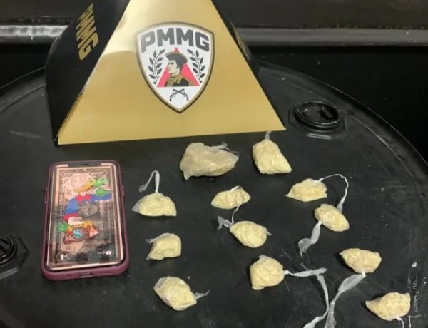 Menor de 17 anos é apreendido com mais de 500 pedras de crack em Itaúna