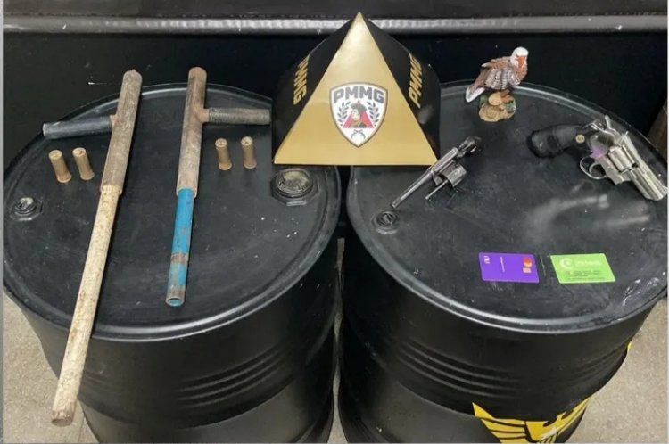 PM apreende arsenal caseiro em Itaúna após denúncia