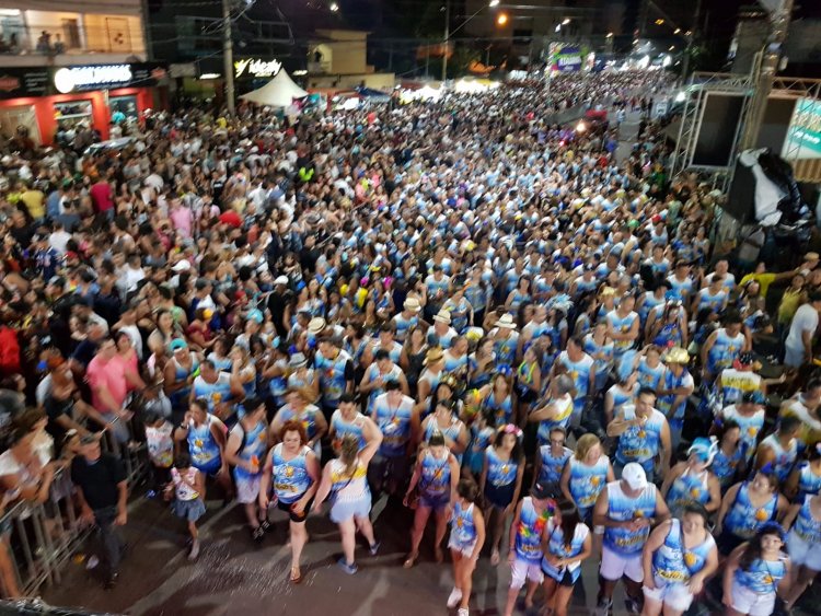 TUDO PRONTO PARA A MAIOR  FESTA POPULAR DO BRASIL!