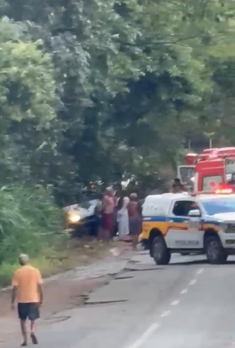 Grave capotamento de van deixa 10 feridos na BR-423, em Conceição do Pará