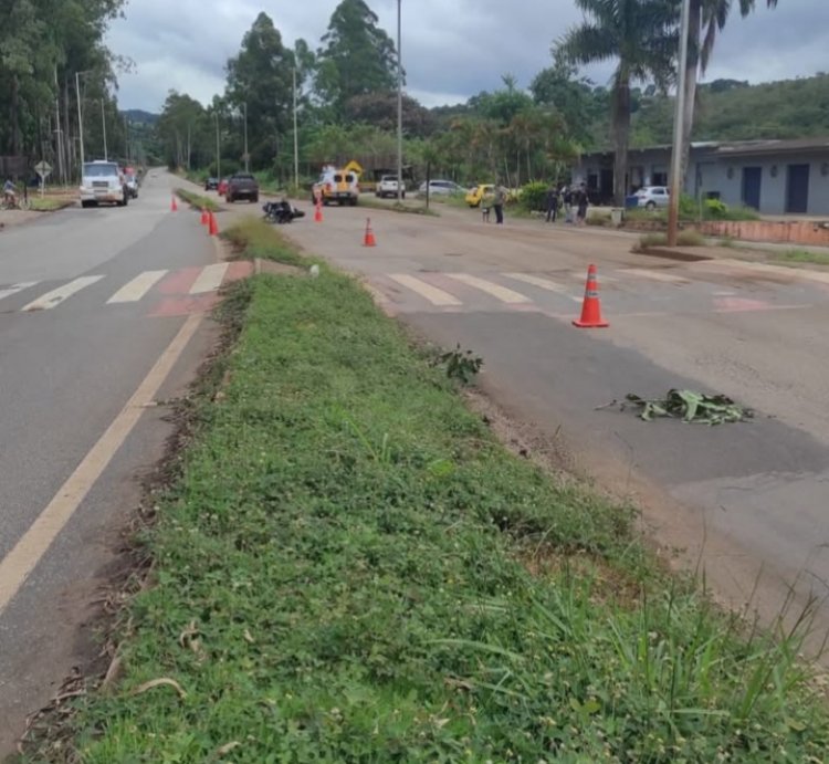 Acidente na MG-431 em Itatiaiuçu deixa motociclista ferido neste sábado