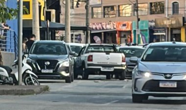 Acidente na Avenida Jove Soares mobiliza atenção na tarde desta segunda-feira