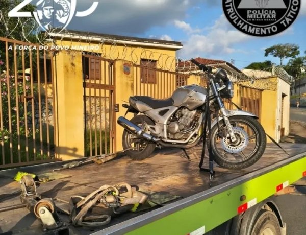 Jovem é preso por adulteração de placa e direção sob efeito de entorpecentes