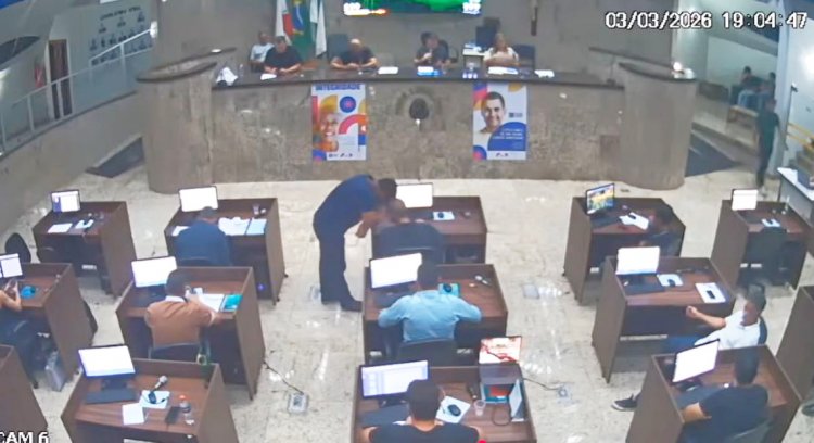 ESPORTES - Secretário fala de trabalho aos vereadores