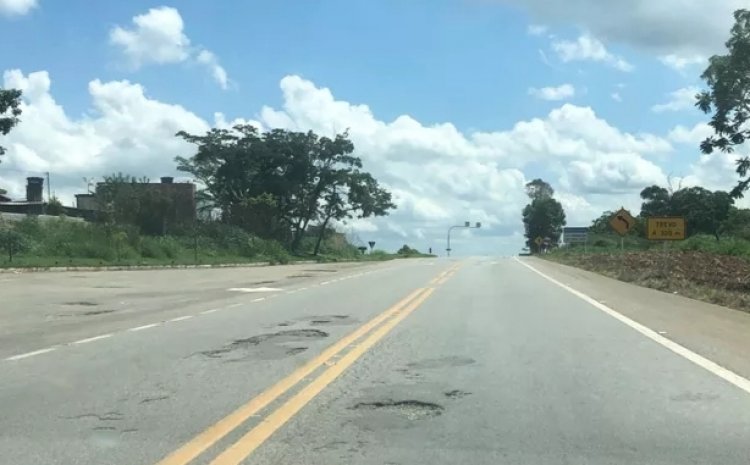 Acidente fatal na BR-494 deixa um morto e um ferido em Divinópolis