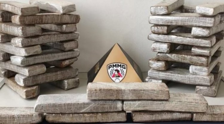 Polícia Militar apreende 43 kg de maconha e prende dois homens na MG-050