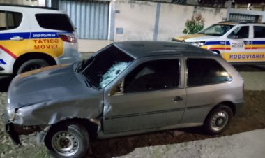 TRAGÉDIA - Carro bate em moto e carona tem a mão amputada