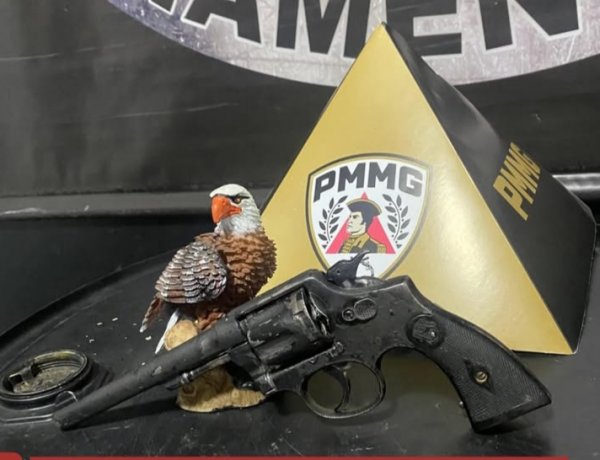 Homem é preso com revólver escondido em bermuda no Padre Eustáquio