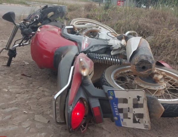 Acidente na MG-431 deixa motociclista ferido em Itaúna