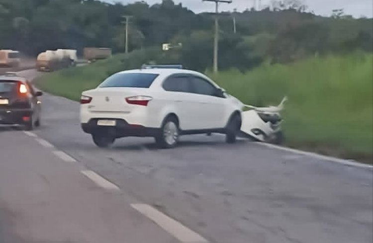 Acidente na MG-050 complica trânsito em Itaúna nesta quarta-feira