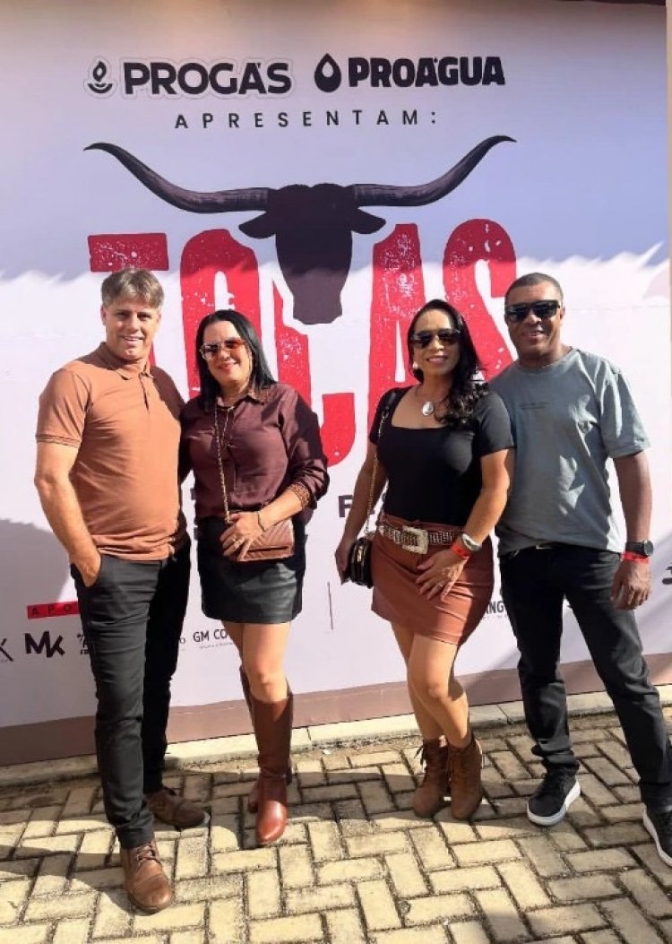 Coluna Chique - Por Mário Debique