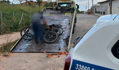 PM apreende bicicletas motorizadas após queixas de barulho no bairro Recanto das Peixotas