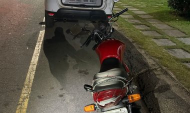 APREENSÃO - Menor conduzia moto com documentação irregular