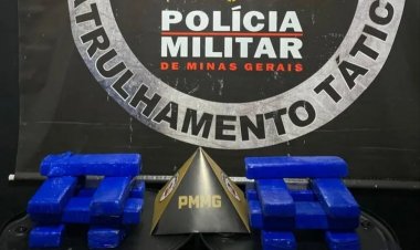 Operação policial resulta na apreensão de 14 barras de maconha em Itaúna