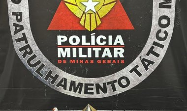 TRÁFICO III - Homem é preso com  54 papelotes de cocaína