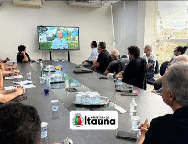 Itaúna lança programa "Desenvolve Itaúna" para atrair investimentos e modernizar legislação