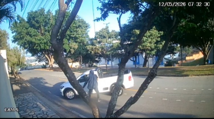 Manhã de tensão em Itaúna: Homem é assaltado no bairro Tropical e suspeito leva veículo