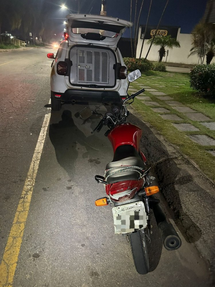 APREENSÃO - Menor conduzia moto com documentação irregular