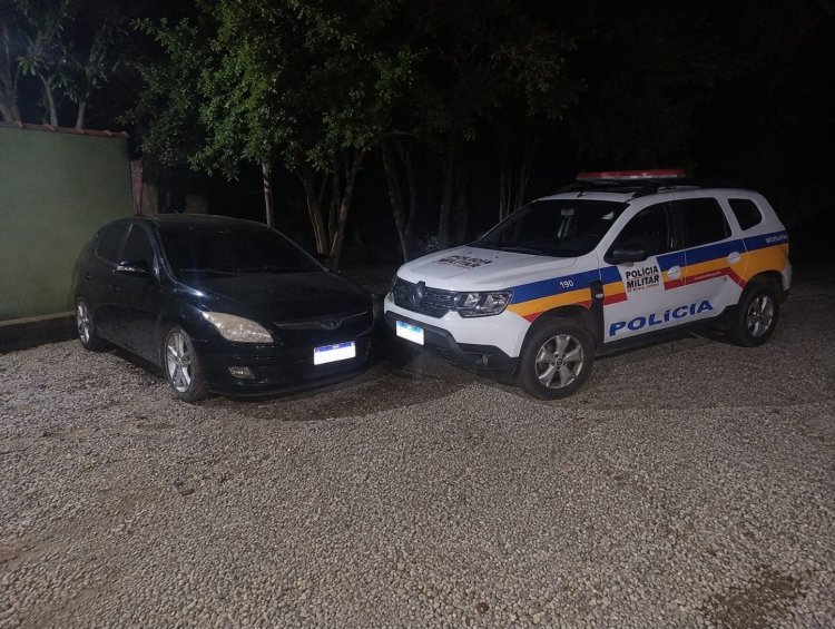 VEÍCULO RECUPERADO - Hyundai I30 estava estacionado em via pública