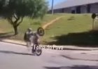 Manobra arriscada termina em queda de motociclista no Morada Nova