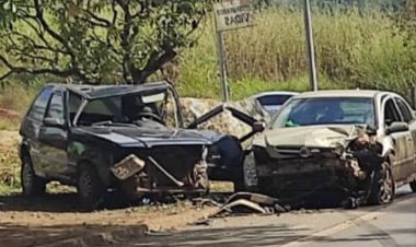 Atualização: Acidente na MG-431 em Itatiaiuçu deixa quatro feridos após engavetamento