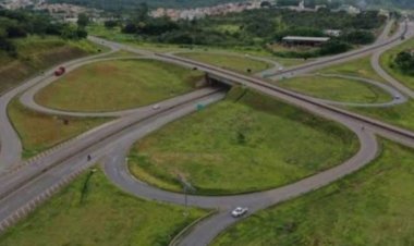Prefeitura inicia obras para reinstalação da iluminação pública no Trevo da Silva Jardim, na MG-050