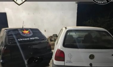 VEÍCULOS RECUPERADOS - Dois homens presos e dois carros localizados