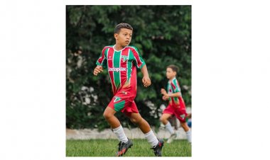 FUTEBOL DE BASE - Souza Moreira em duas finais mineiras