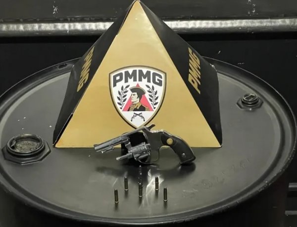 Ação do Tático Móvel resulta na prisão de homem com arma carregada em Itaúna