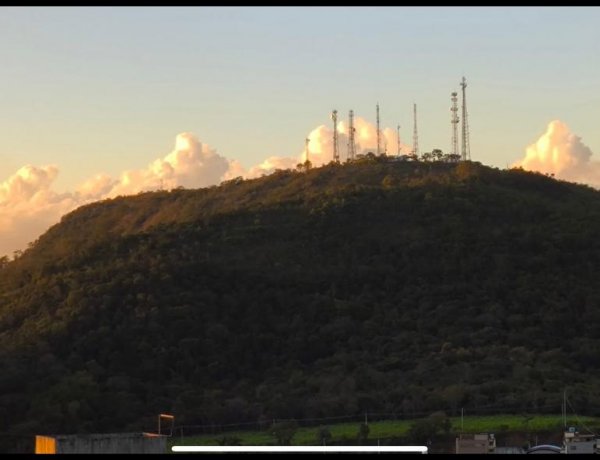 Furto de cabos no Morro do Bonfim deixa clientes da Vivo sem sinal em Itaúna; saiba o que fazer