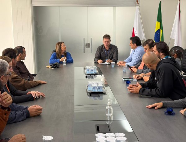 ELEIÇÕES 2026 - Gláucia recebe presidente do PL em Itaúna