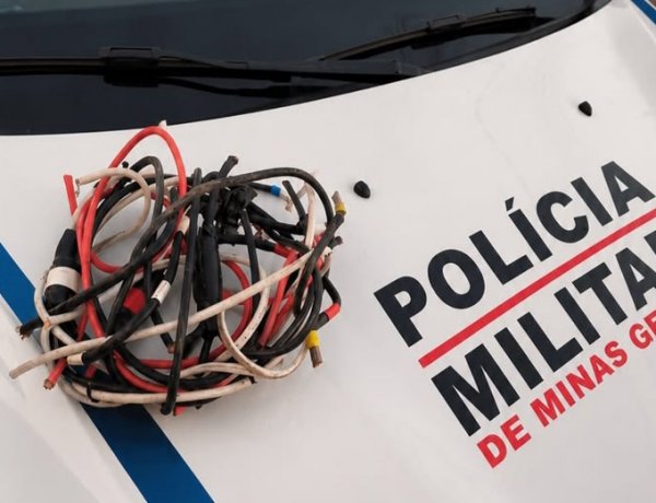 Suspeito de furtar fios em Itaúna é preso após abordagem da Polícia Militar
